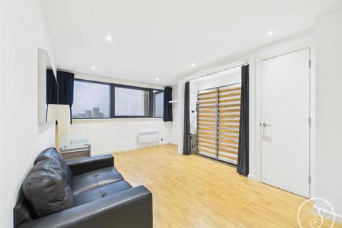 Studio for sale, Water Lane, Leeds