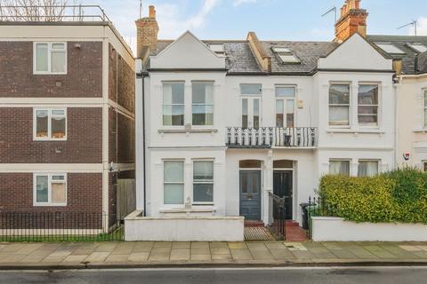 Burnfoot Avenue, London SW6