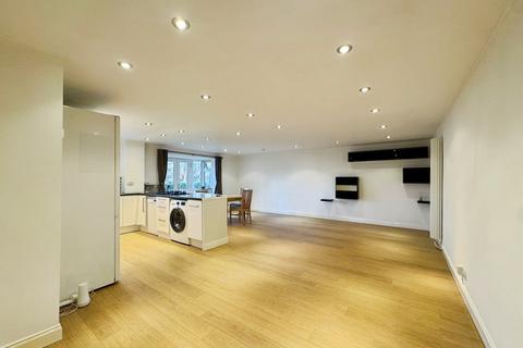 2 bedroom flat to rent, Oxford Place, Manchester, Greater Manchester, M14