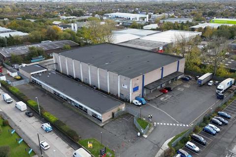 Warehouse to rent, Holloway Dr Manchester M28 2LA