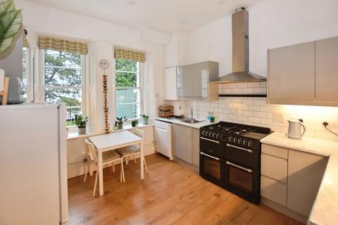 undefined, Highwood Grange, Wolborough Hill, NEWTON ABBOT, Devon.