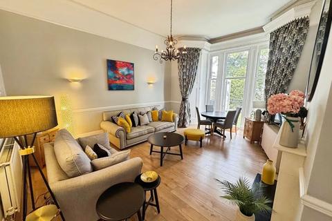 Highwood Grange, Wolborough Hill, NEWTON ABBOT, Devon.