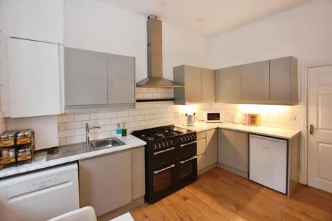 5 bedroom house for sale, Highwood Grange, Wolborough Hill, NEWTON ABBOT, Devon.