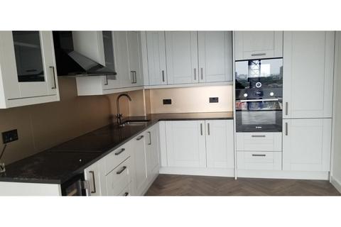 2 bedroom apartment for sale, 3 Merino Gardens, London, E1W