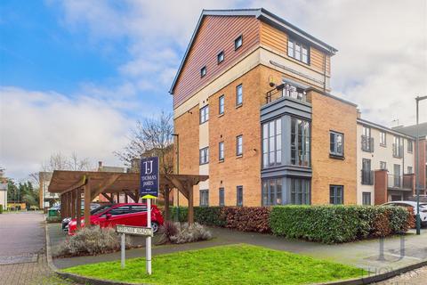 3 bedroom apartment for sale, Deane Road, Wilford, Nottingham