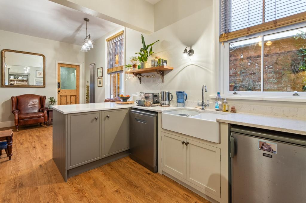 Kitchen/Lounge