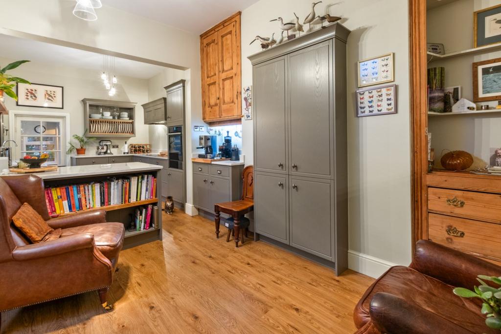 Kitchen/Lounge