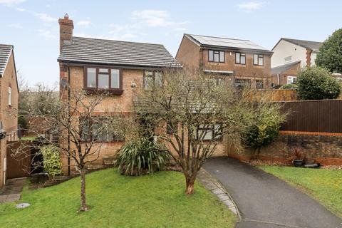 4 bedroom detached house for sale, Heron Court, Barnstaple EX32