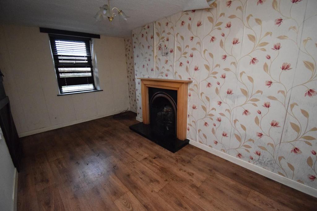 Living Room.JPG