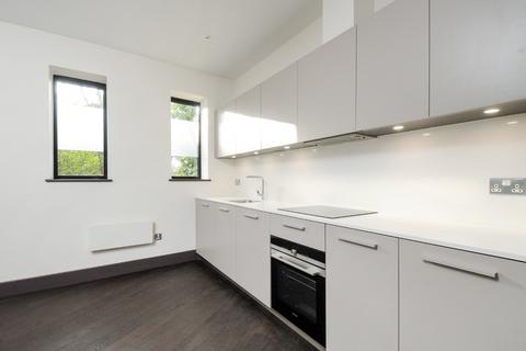 2 bedroom flat to rent, Burnham Street, Kingston Upon Thames, Surrey, KT2