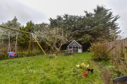 undefined, Linden Road, Ashford TN24