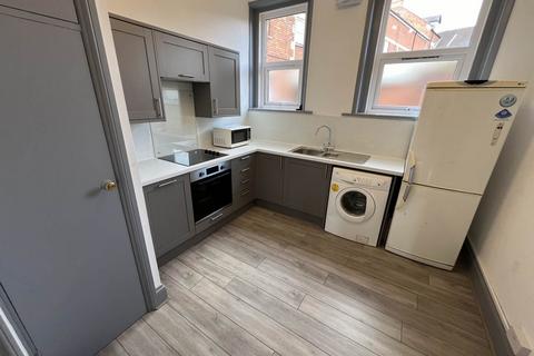 1 bedroom flat to rent, Wallbridge House, Wallbridge Road, Frome