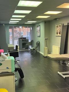 Retail property (high street) to rent, 7 Mostyn Av Llandudno LL30 1YS