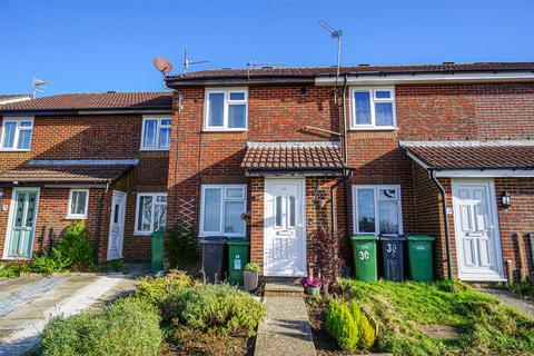 2 bedroom terraced house for sale, Longacre Close, St. Leonards-On-Sea