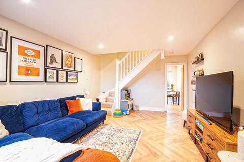 2 bedroom terraced house for sale, Longacre Close, St. Leonards-On-Sea