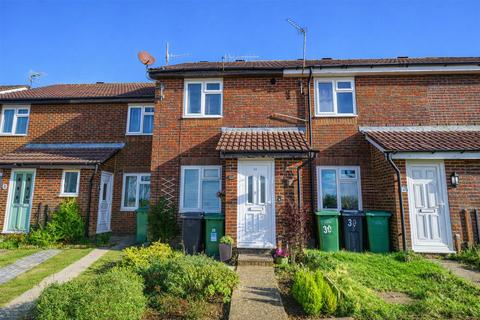 2 bedroom terraced house for sale, Longacre Close, St. Leonards-On-Sea