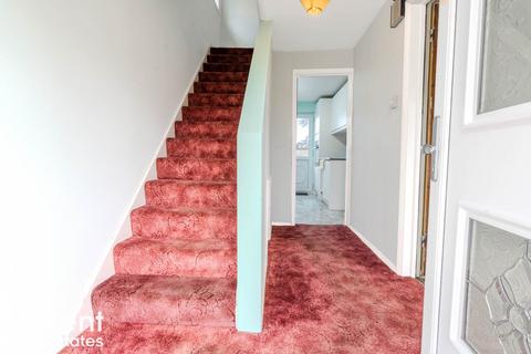 3 bedroom semi-detached house for sale, Cedar Chase, Heybridge