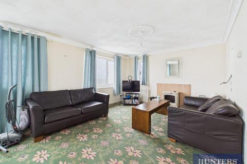 2 bedroom detached house for sale, Flat Cliffs, Primrose Valley, Filey