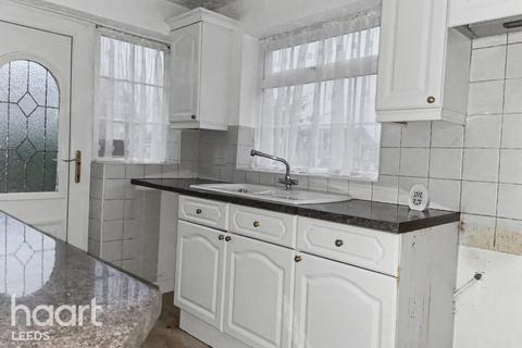 undefined, Holmwood Drive, Leeds