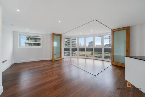 2 bedroom flat to rent, Western Gateway, London E16