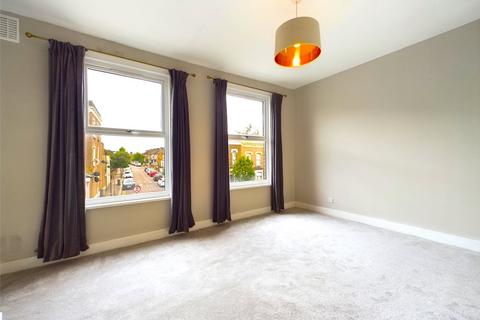 1 bedroom flat to rent, High Road Leytonstone, London E11