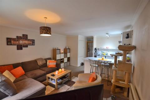 1 bedroom apartment for sale, St. Michaels Close, Fleet GU51