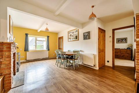 4 bedroom semi-detached house for sale, Hook Norton,  Oxfordshire,  OX15