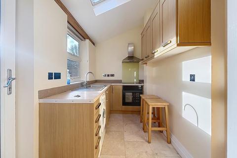 1 bedroom flat to rent, Amersham Hill, High Wycombe