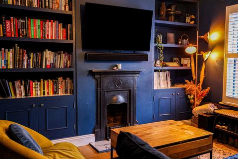 2 bedroom terraced house for sale, Chase Road, Brentwood, CM14