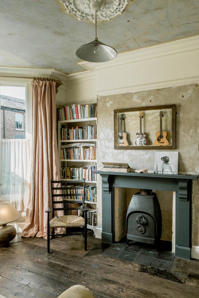 181745 - Victor Street Interiors High Res-71.jpg