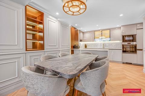 2 bedroom flat to rent, Royal Crescent, Holland Park, London, W11