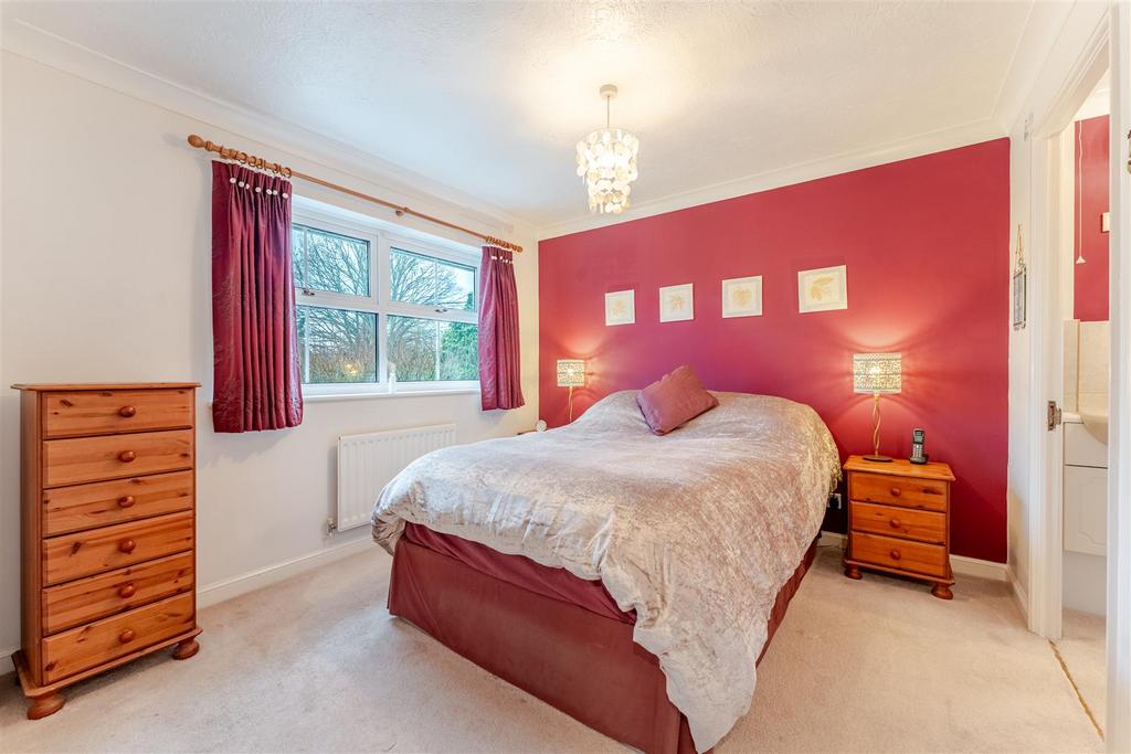 14 Moorside Yatton BS49 4 RL41.jpg