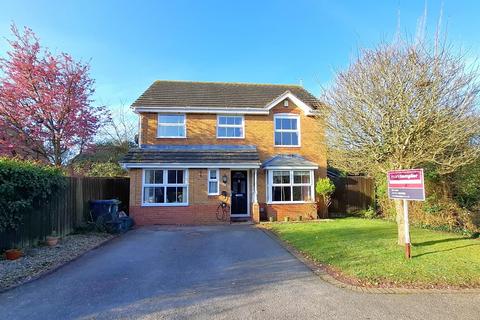 undefined, Four bedroom detached family home in quiet Yatton cul-de-sac