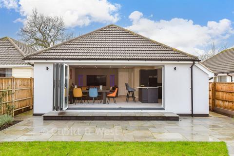 3 bedroom bungalow for sale, Fairlea Road, Emsworth, Hampshire