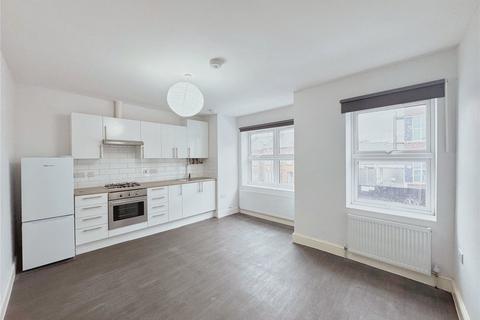 2 bedroom flat to rent, Fulbourne Road, Walthamstow E17