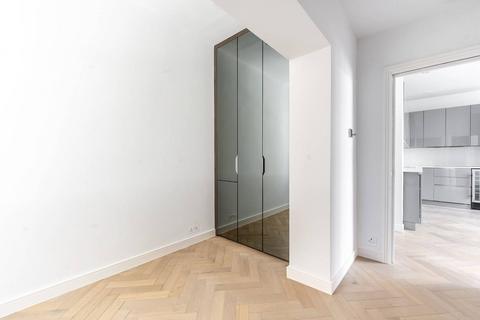 2 bedroom flat to rent, Fawcett Street, Chelsea, London, SW10