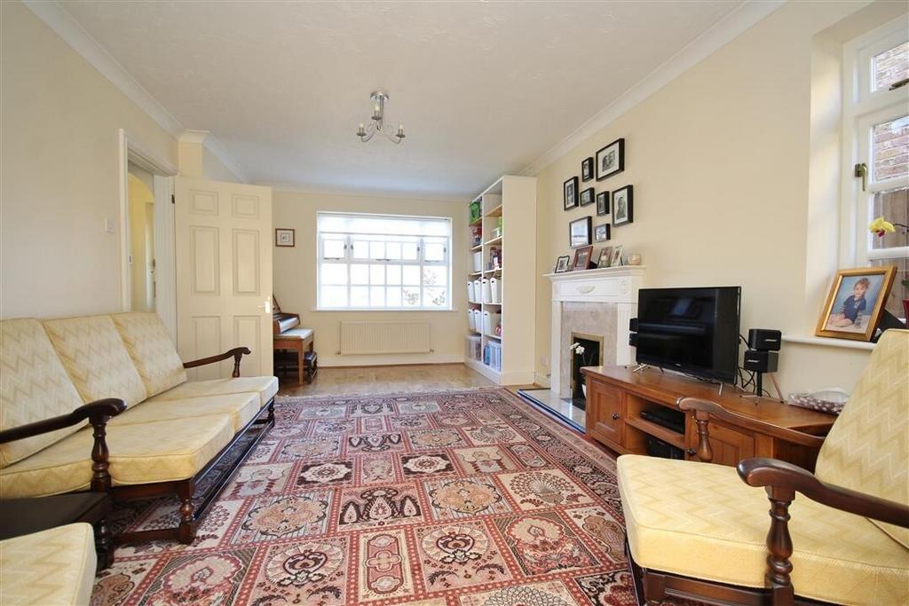 Living room 2