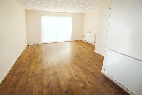 3 bedroom terraced house to rent, Valley View, Newcastle Upon Tyne NE15