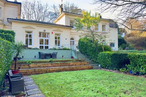 3 bedroom flat for sale, Watcombe Beach Road, Torquay