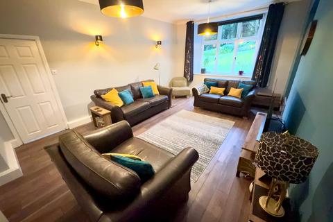 3 bedroom flat for sale, Watcombe Beach Road, Torquay