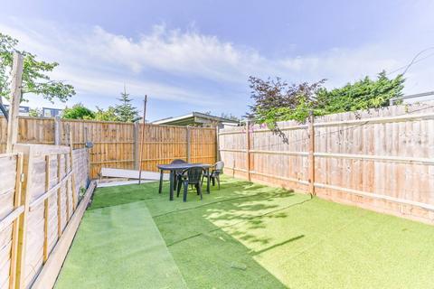 undefined, Portland Road, Kingston, Kingston upon Thames, KT1