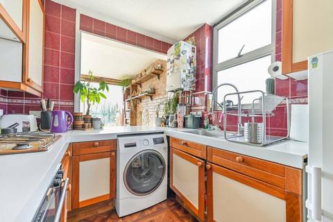 undefined, Hampton Court Road, Hampton Court, East Molesey, KT8