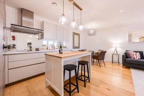 2 bedroom flat for sale, Glenthorne Road, Hammersmith, London, W6