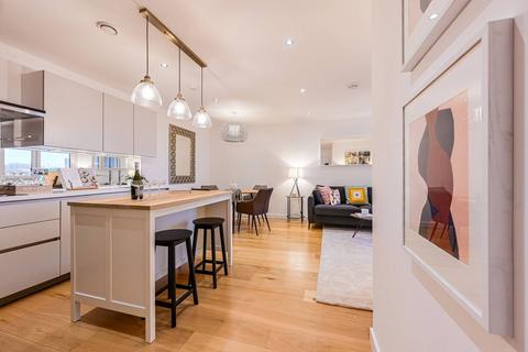 2 bedroom flat for sale, Glenthorne Road, Hammersmith, London, W6