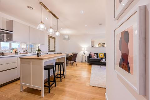 2 bedroom flat for sale, Glenthorne Road, Hammersmith, London, W6