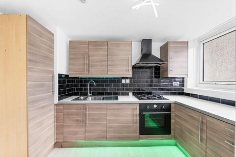 2 bedroom flat to rent, The Vennel, Linlithgow, EH49