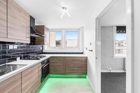 2 bedroom flat to rent, The Vennel, Linlithgow, EH49