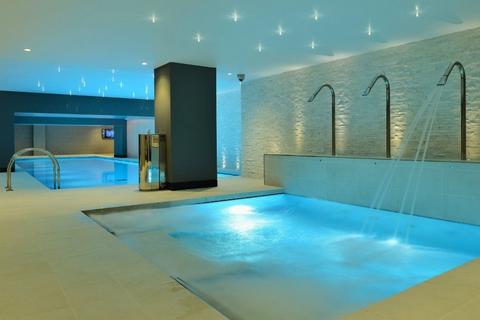 1 bedroom apartment for sale, Bridgeman House, Radnor Terrace, Kensington High Street, W14