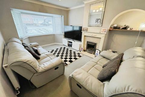 3 bedroom semi-detached house for sale, Raeburn Road, Birmingham, B43