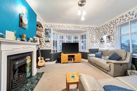 4 bedroom chalet for sale, Tothill Street, Ramsgate CT12